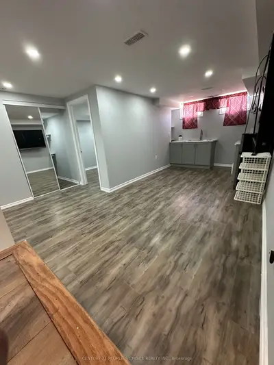 233 Powell Street Bsmt, Brantford, On N3t 0j3