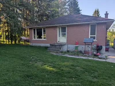 Detached in Frontenac