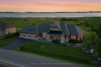 14 Wellers Way, Quinte West, On K0k 1l0