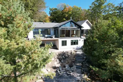 Detached in Muskoka Lakes