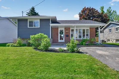 Detached in Kingston