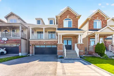 Detached in Barrhaven