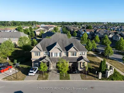1924 Cedarhollow Boulevard 3, London North, On N5x 0k3