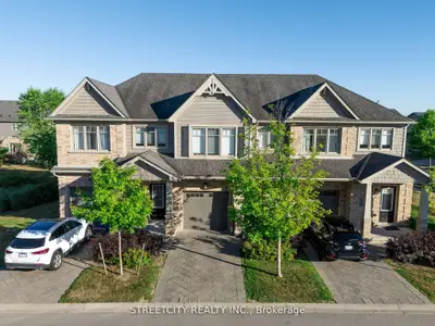 1924 Cedarhollow Boulevard 3, London North, On N5x 0k3