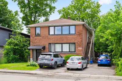Duplex in Woodroffe