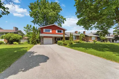 Detached in Welland
