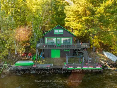 103 North Mazinaw Road, Frontenac, On K0h 1k0