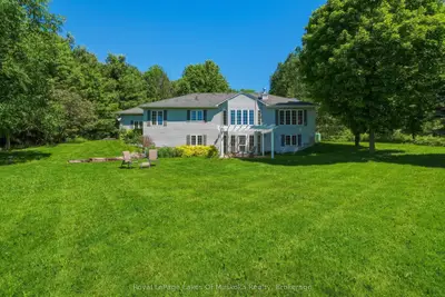 Detached in Lake of Bays