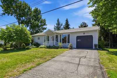 Detached in Alfred and Plantagenet