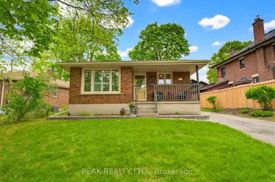 Detached in Brantford
