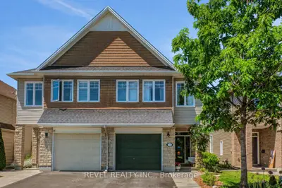 Semi-Detached in Blossom Park - Airport and Area