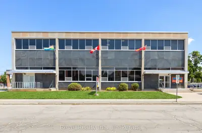 34 Cambridge Street S Upper 2, Kawartha Lakes, On K9v 3b8