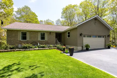 64 Maple Golf Crescent, Northern Bruce Peninsula, On N0h 2r0