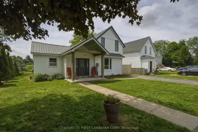 8073 Francis Street, Brooke-alvinston, On N0n 1a0