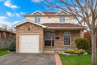 Detached in Guelph