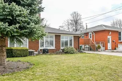 Semi-Detached in Hamilton