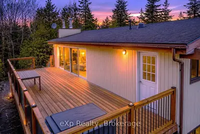 26 Elgin Street, Northern Bruce Peninsula, On N0h 2r0