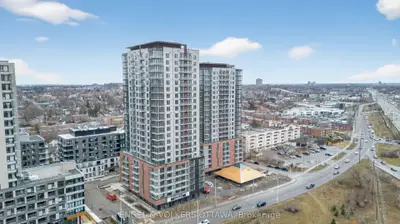 Condo Apartment in Carlington - Central Park