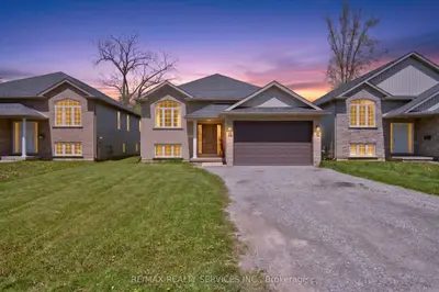 Detached in Welland