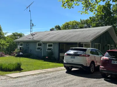 499 Centreview Road, Hastings Highlands, On K0j 1l0