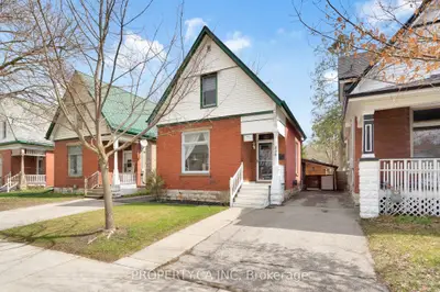 Detached in London East