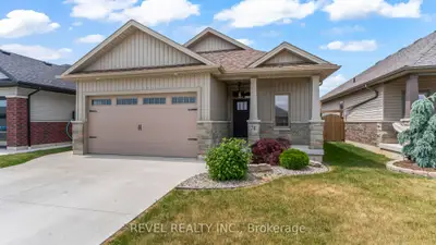 Detached in Chatham-Kent