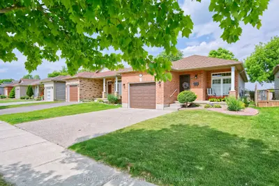 Detached in London North