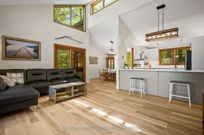 Detached in Trent Lakes