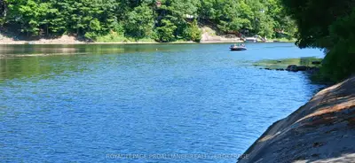 1050 Lodge Lane, Leeds And The Thousand Islands, On K0g 1e0