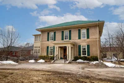 813 Water St. & 11 Argyle Street, Peterborough, On K9h 3n7