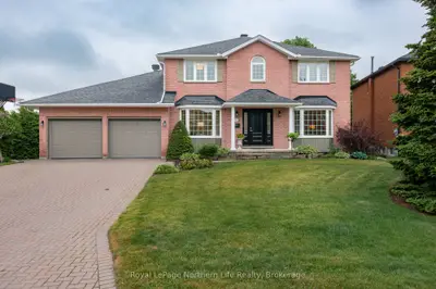 Detached in North Bay