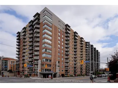 Condo Apartment in Ottawa Centre
