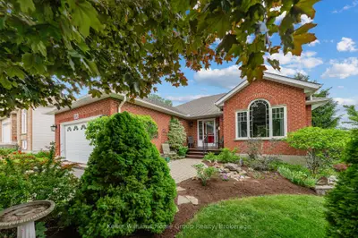 Detached in Centre Wellington