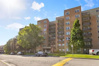 Condo Apartment in Beacon Hill North - South and Area