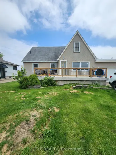 Triplex in Welland