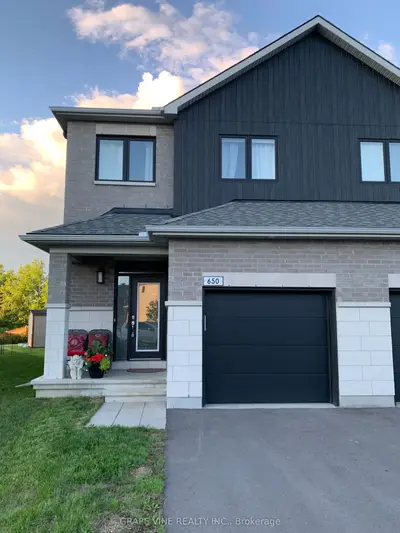 Semi-Detached in North Grenville