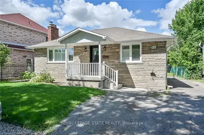 Detached in Hamilton
