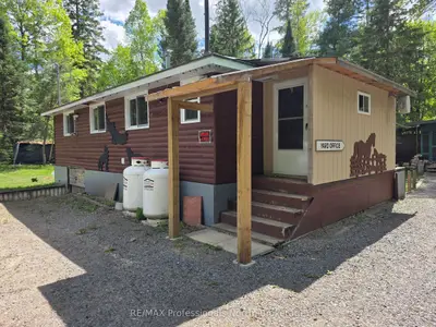 46 Robert Road W, Huntsville, On P1h 2j4