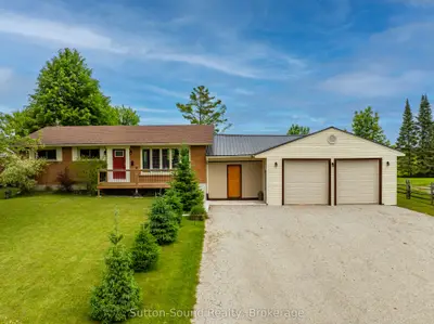 829 30th Street W, Georgian Bluffs, On N4k 6v5