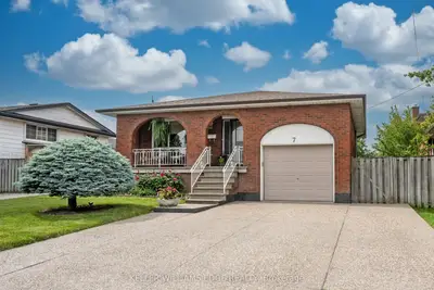 Detached in Hamilton