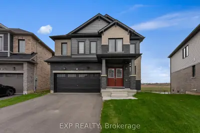 Detached in Thorold
