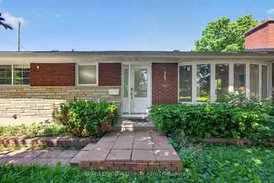 619 Blanchard Crescent, Billings Bridge - Riverside Park And Area, On K1v 7b7