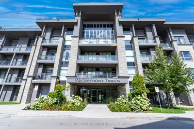 Condo Apartment in Hamilton