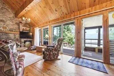 31 Beaverbrook Lane, Deep River, On K0j 1p0