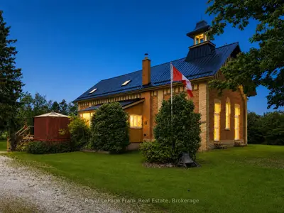 Detached in Kawartha Lakes