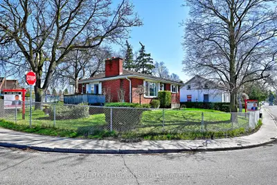 811 Dolph Street N, Cambridge, On N3h 2b6