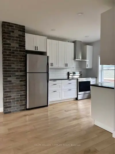 Duplex in Fort Erie