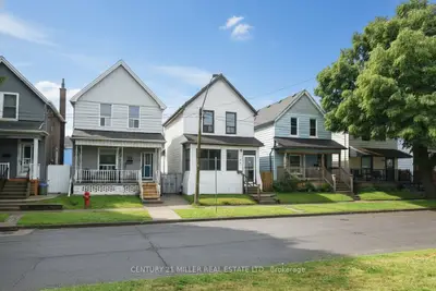 86 Mars Avenue, Hamilton, On L8l 3w1