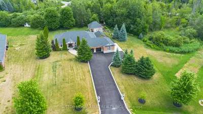 Detached in East Garafraxa