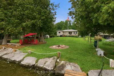 Detached in Trent Lakes